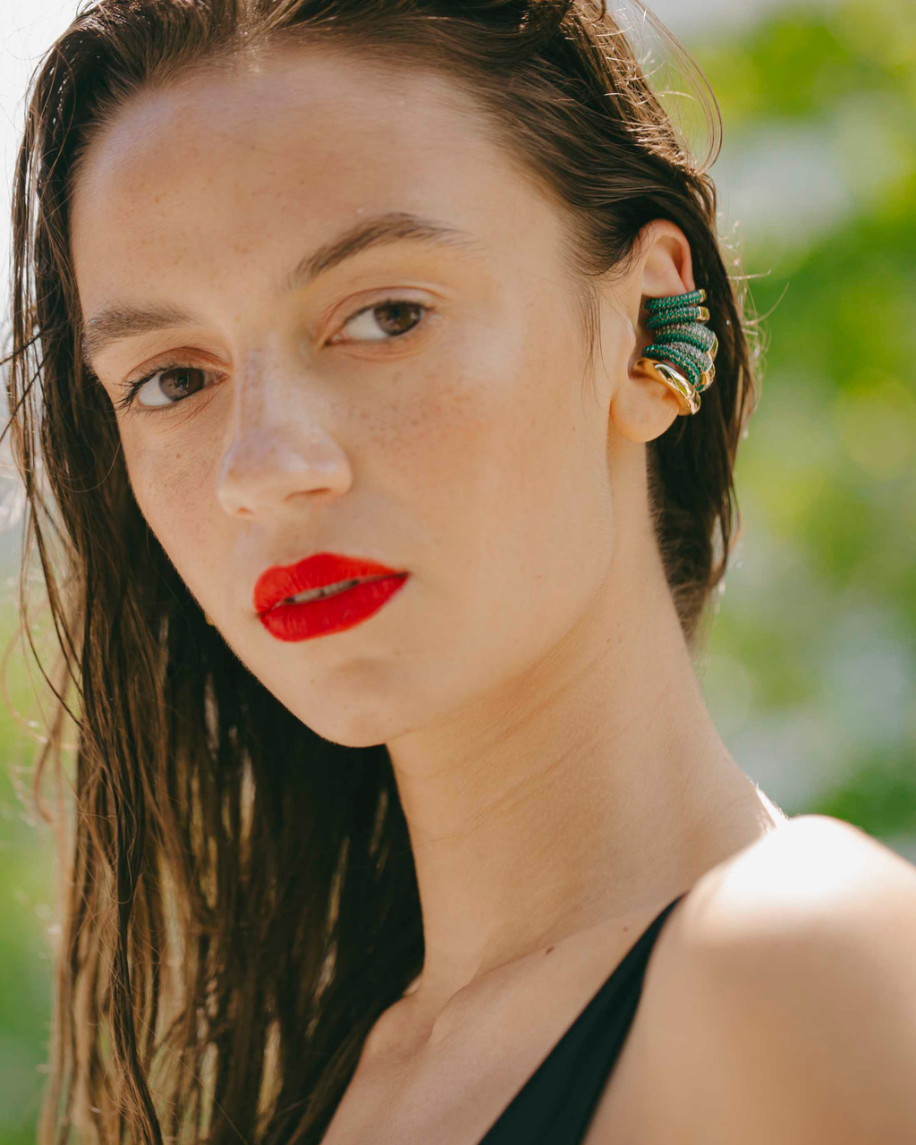 Vida Pave Ear-Cuff
